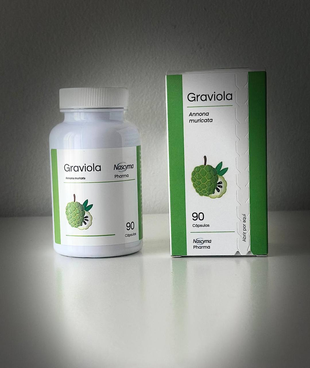 Graviola Annona muricata 90 capsules bottle and box